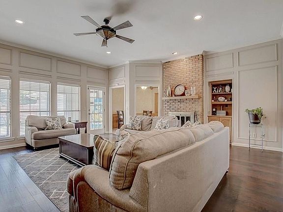 5th image of 2608 Kingsridge Dr