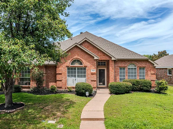 1321 Mustang Dr, Lewisville, TX 75067