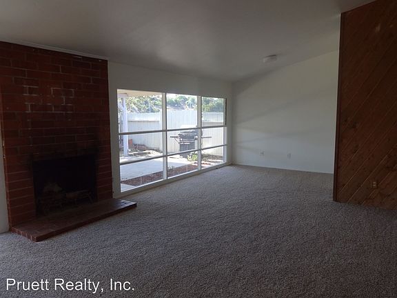 3rd image of 2820 Wilbee Ct