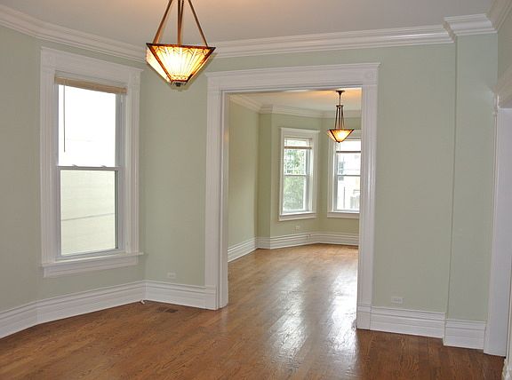 2nd image of 1633 N Whipple St #1
