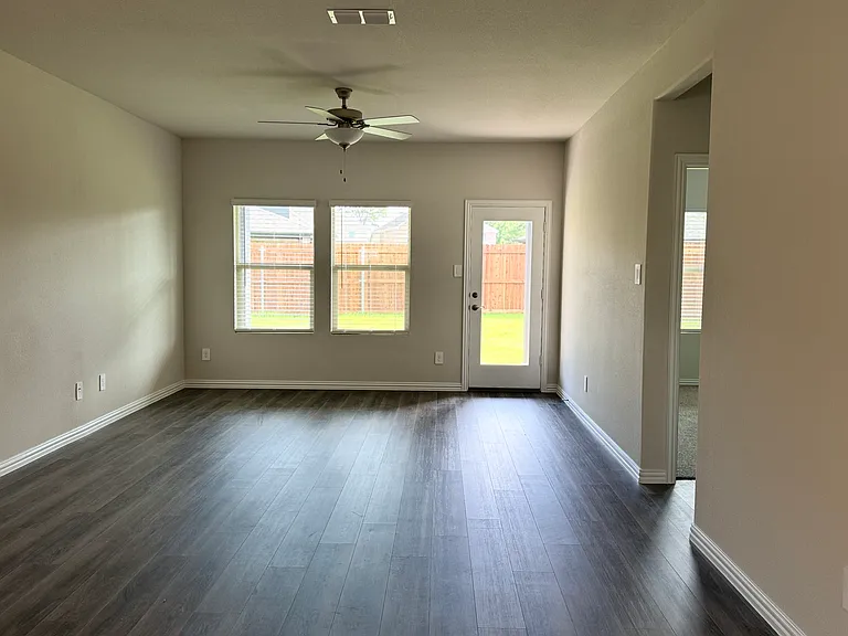 503 Cottagewood Dr — Photo 22