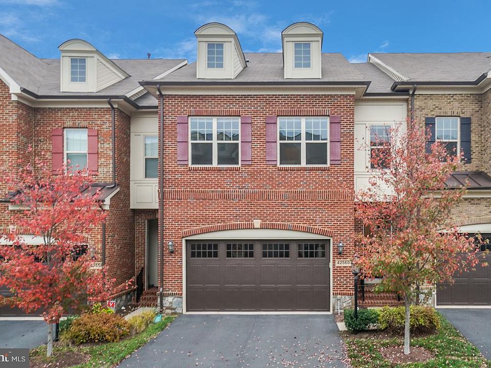 1st image of 42560 Dreamweaver Dr