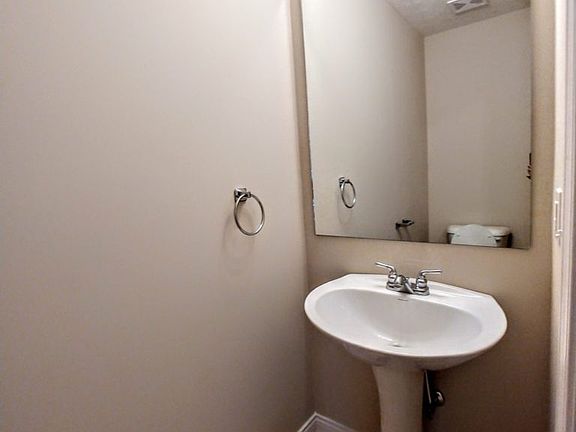 5th image of 304 Moscato Cir
