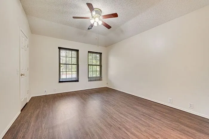 220 High Pointe Ln — Photo 14