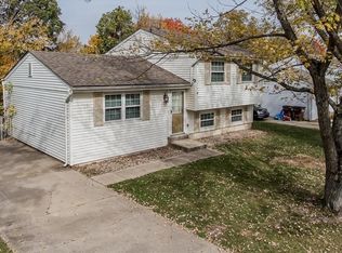 2002 Woodcrest Dr, Independence, KY 41051