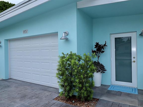 2nd image of 1457 NE 24th Street