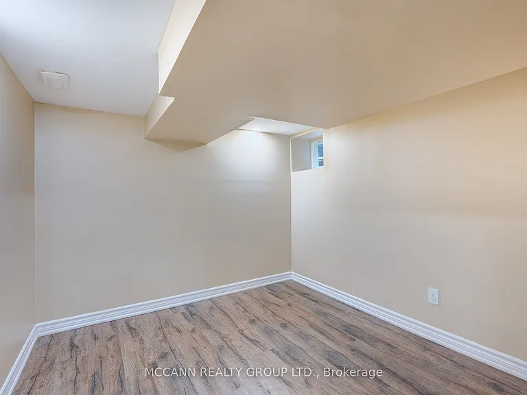 301 Robina Ave #BSMNT — Photo 6