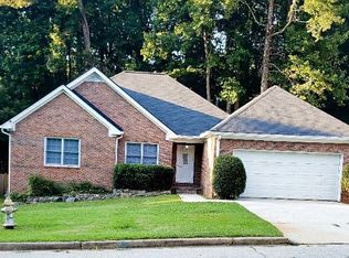 5164 Panola Mill Dr, Lithonia, GA 30038