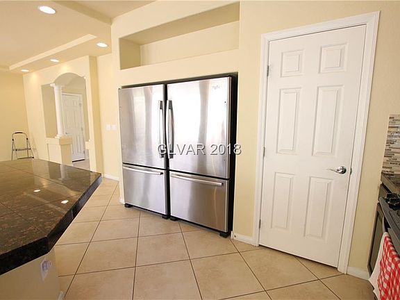 4th image of 5854 Mendocino Hill Ave
