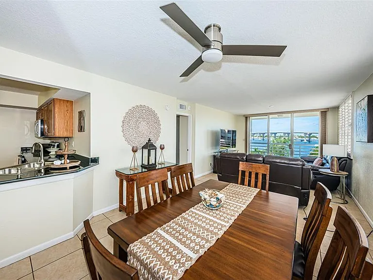 6081 Bahia Del Mar Cir #456 — Photo 8