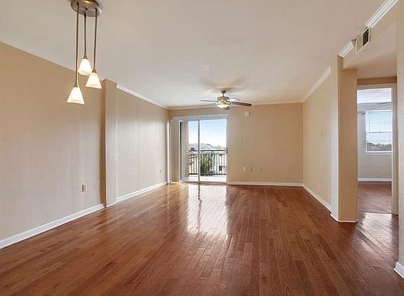 4th image of 3915 Saint Charles Ave APT 413