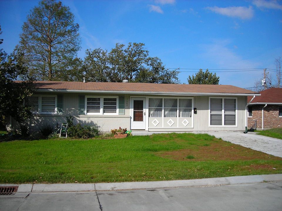 Located on wide quiet street
