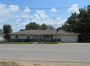 408 S Harlin Dr, West Plains, MO 65775