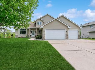 431 Cottonwood Ave NW, Saint Michael, MN 55376