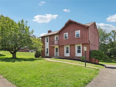 117 Bertley Ridge Dr, Coraopolis, PA, 15108