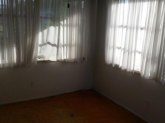 2nd image of 8634 Herbison Ave