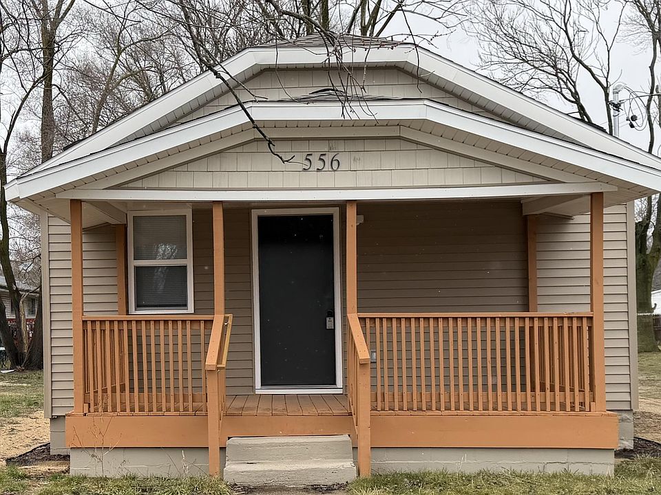 1st image of 556 E Barney Ave
