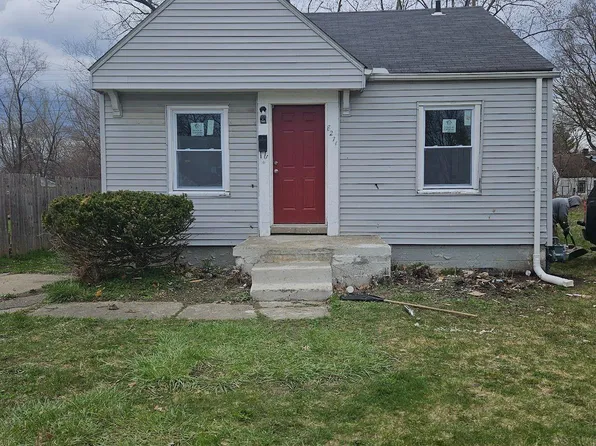 8271 Rosemont Ave, Detroit, MI 48228