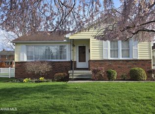408 Cedar Blvd, Hollidaysburg, PA 16648