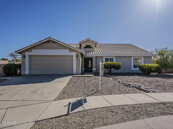 8910 N Mocha Pl, Tucson, AZ 85743