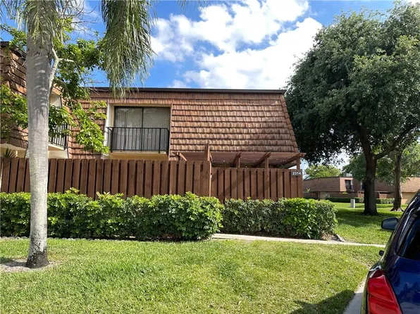 2314 N 23rd Lane #2314, Greenacres, FL 33463
