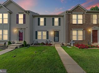 29 Cedarwood Cir, Pikesville, MD 21208