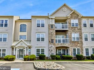 200 Claret Ct APT 204, Warrington, PA 18976