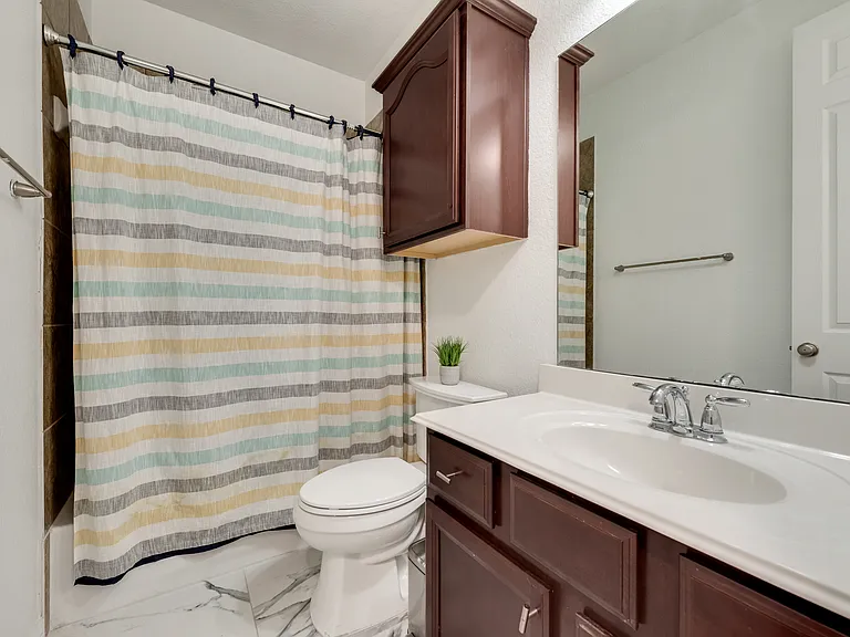 305 Blythe Bridge Dr — Photo 15