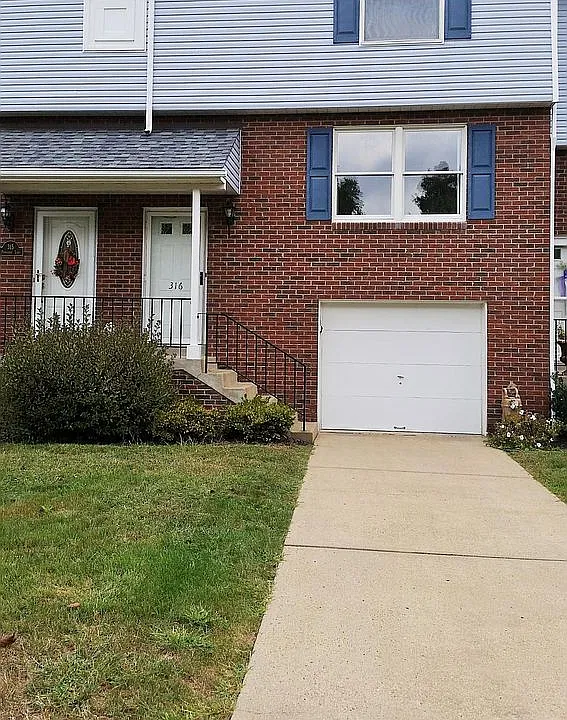 316 Parkridge Ln