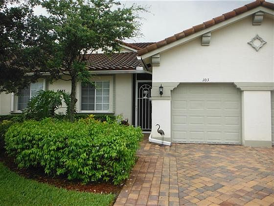 1st image of 6445 Oxford Cir