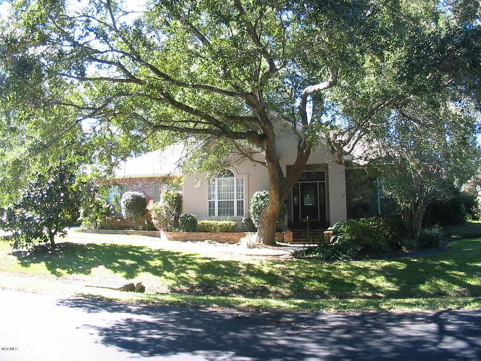 1st image of 8714 Manini Way