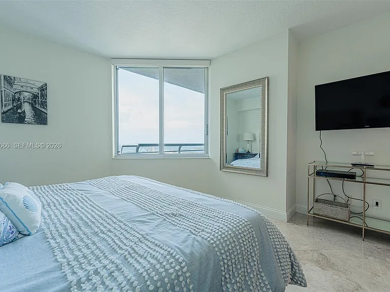 325 S Biscayne Blvd #4222 — Photo 27