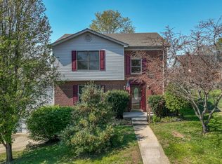 206 Rookwood Ct, Richmond, KY