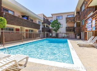 5349 Newcastle Ave APT 5, Encino, CA 91316