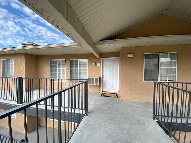 576 W 1045 N #A18 — Photo 3