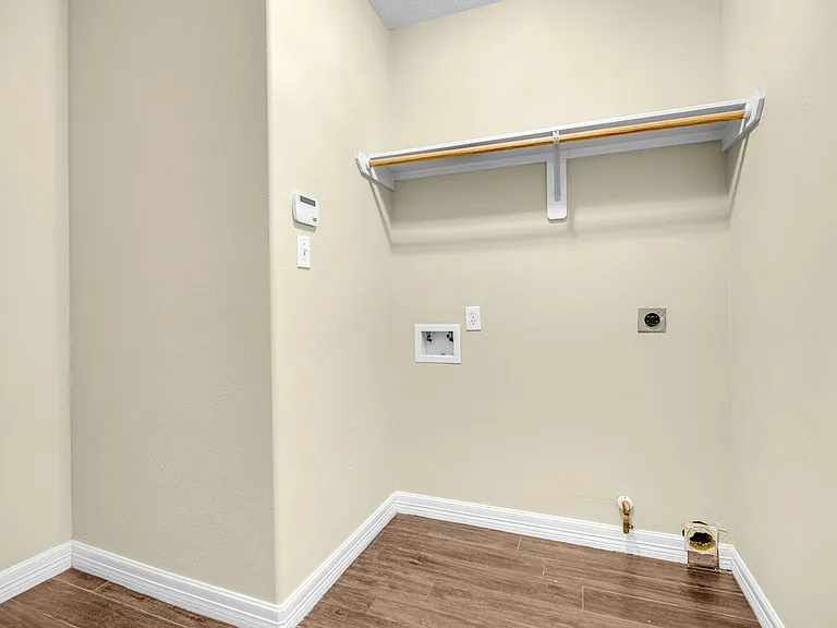 2919 Silverbit Trail Ln — Photo 35