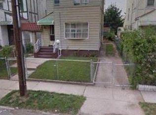 13906 232nd St, Laurelton, NY 11413