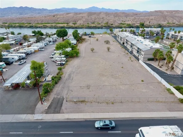 1685/1689 Highway 95, Bullhead City, AZ 86442