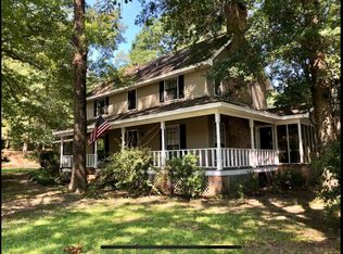 200 Scarlet Dr, Columbus, MS 39705