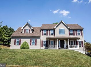 600 Wolfe Ln, Mohnton, PA 19540