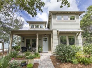 427 Clareon Dr, Seacrest, FL 32461