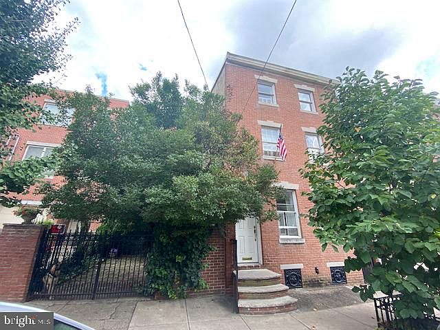 1st image of 1113-1115 E Palmer St