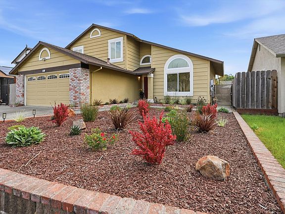 3rd image of 450 Nikki Drive