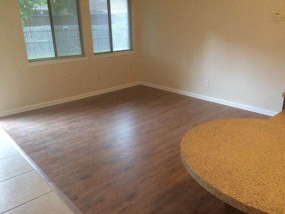 Dining or 2nd Living Area
