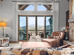 210 Hearth Stone Way, Cashiers, NC 28717