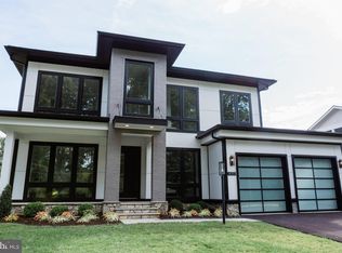 6936 Hector Rd, Mc Lean, VA 22101