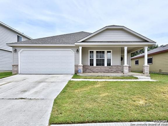 3rd image of 4039 Wisteria Way