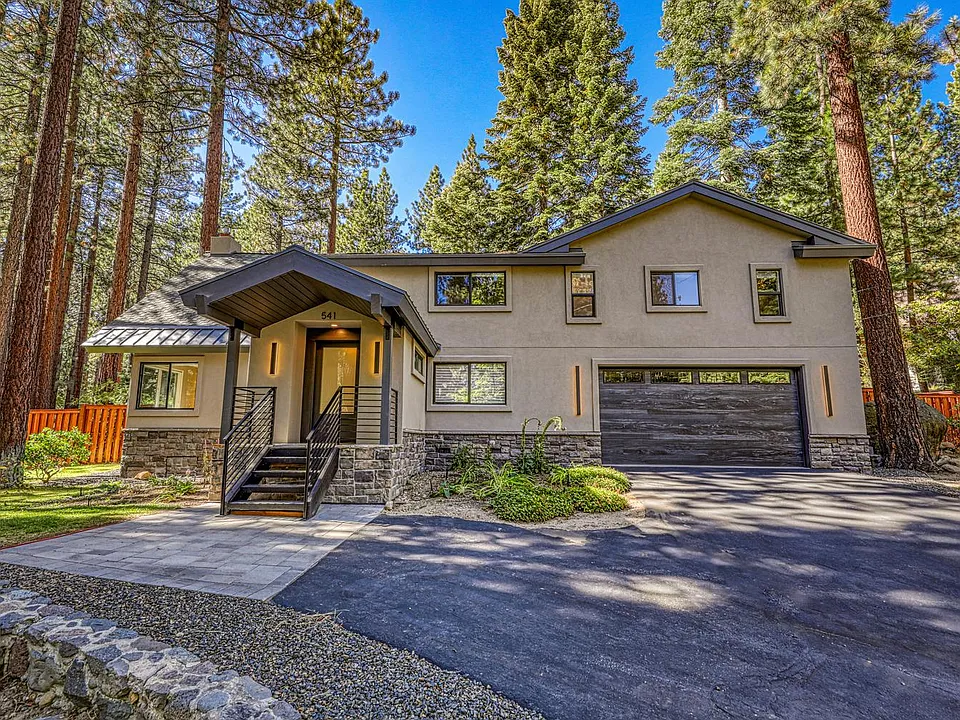 541 McDonald Dr