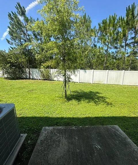 921 Capitol Pkwy — Photo 12