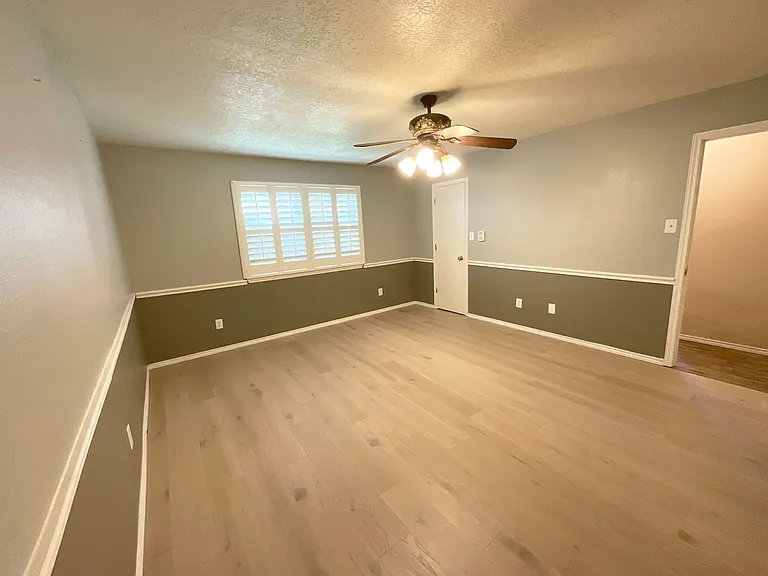 2407 Arbor Cir — Photo 8